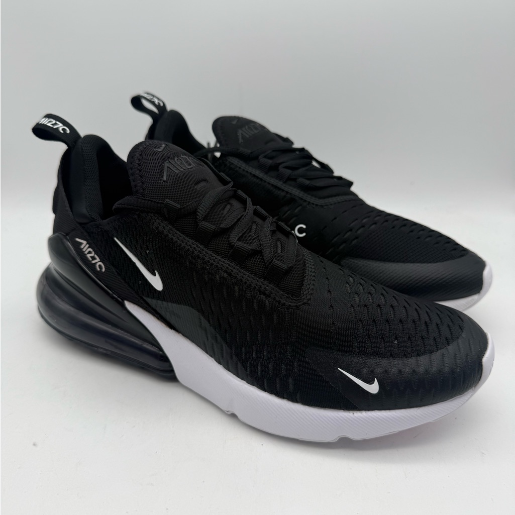 Brand New Mens Nike Air Max 270 BlackWhite Ah8050002 Size 10